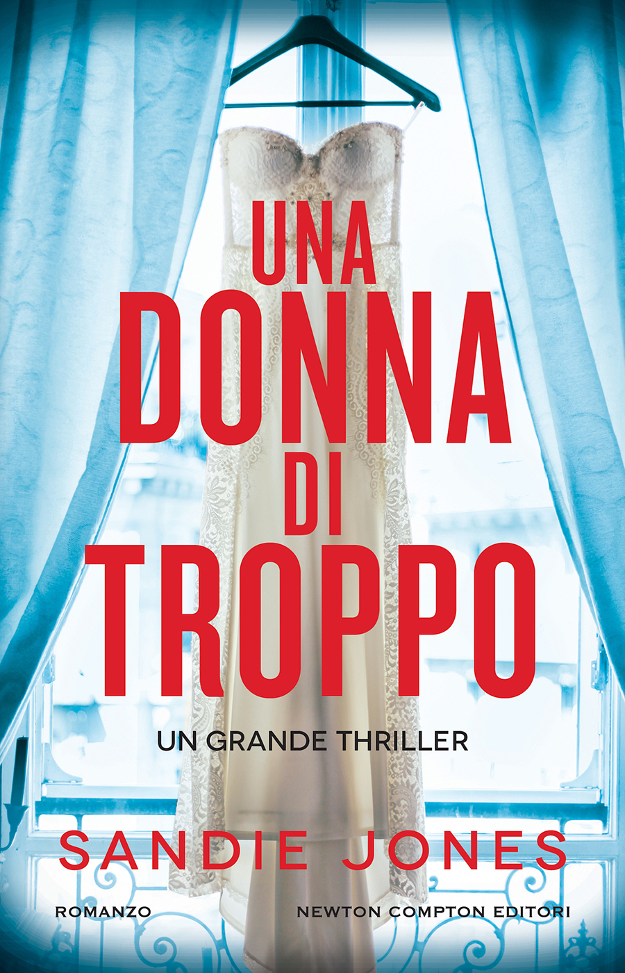 Una donna di troppo